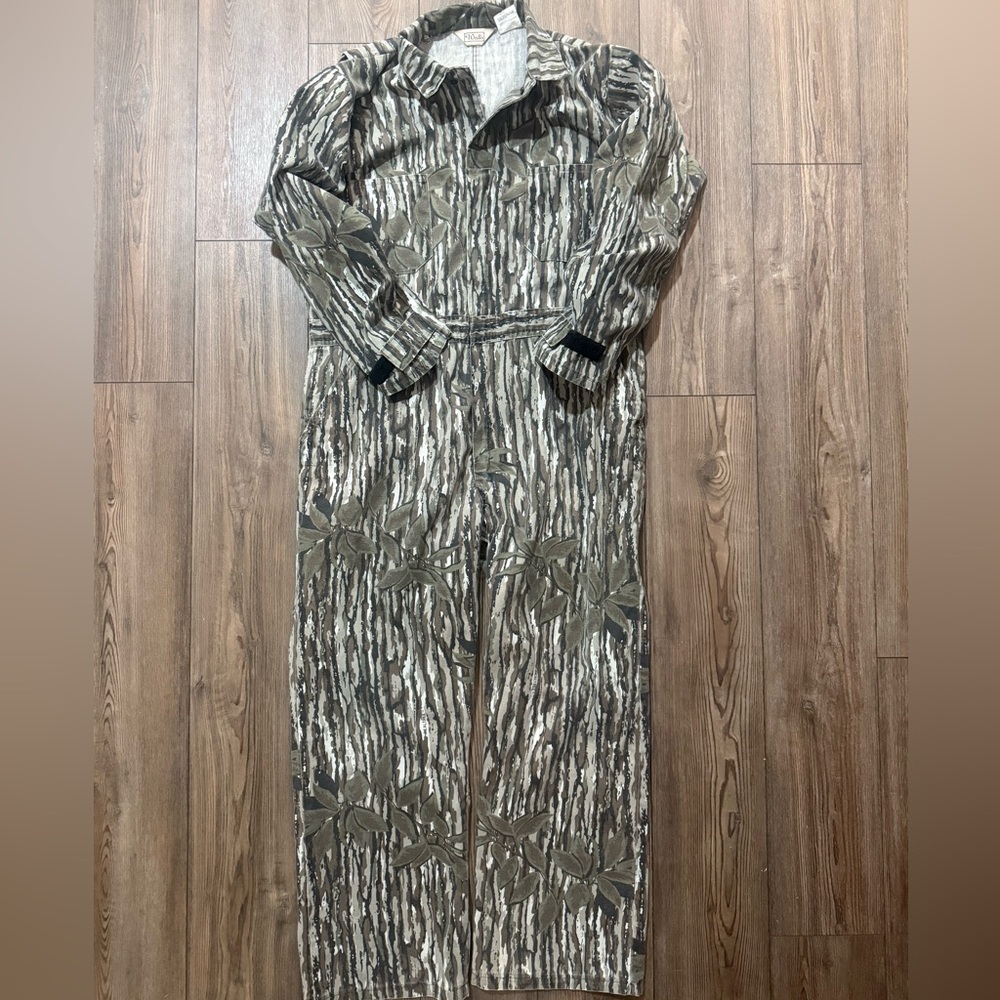 Vintage Walls Camouflage Hunting Coveralls XL USA Made